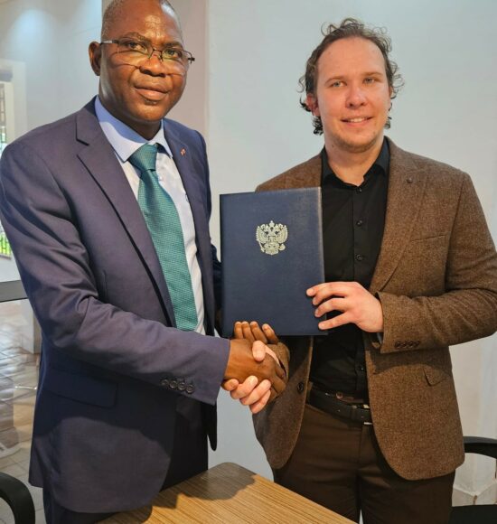 Signature d’une convention de partenariat entre l’ACIP et Business Consulting